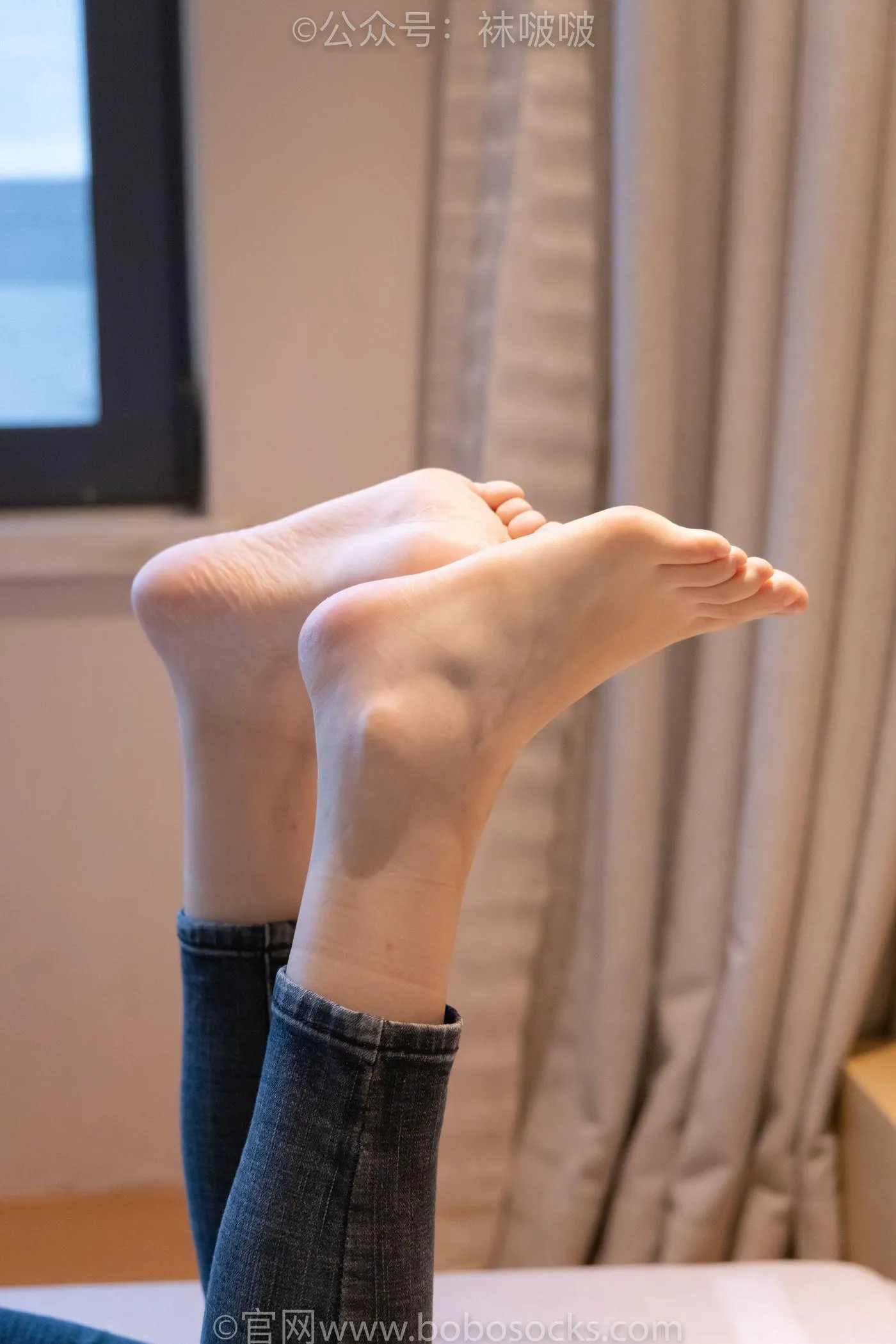 [BoBoSocks袜啵啵]NO.063 小甜豆-平底鞋、短肉丝 [155P]插图1
